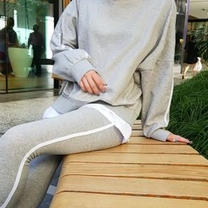 Sweat shirt and leggings set